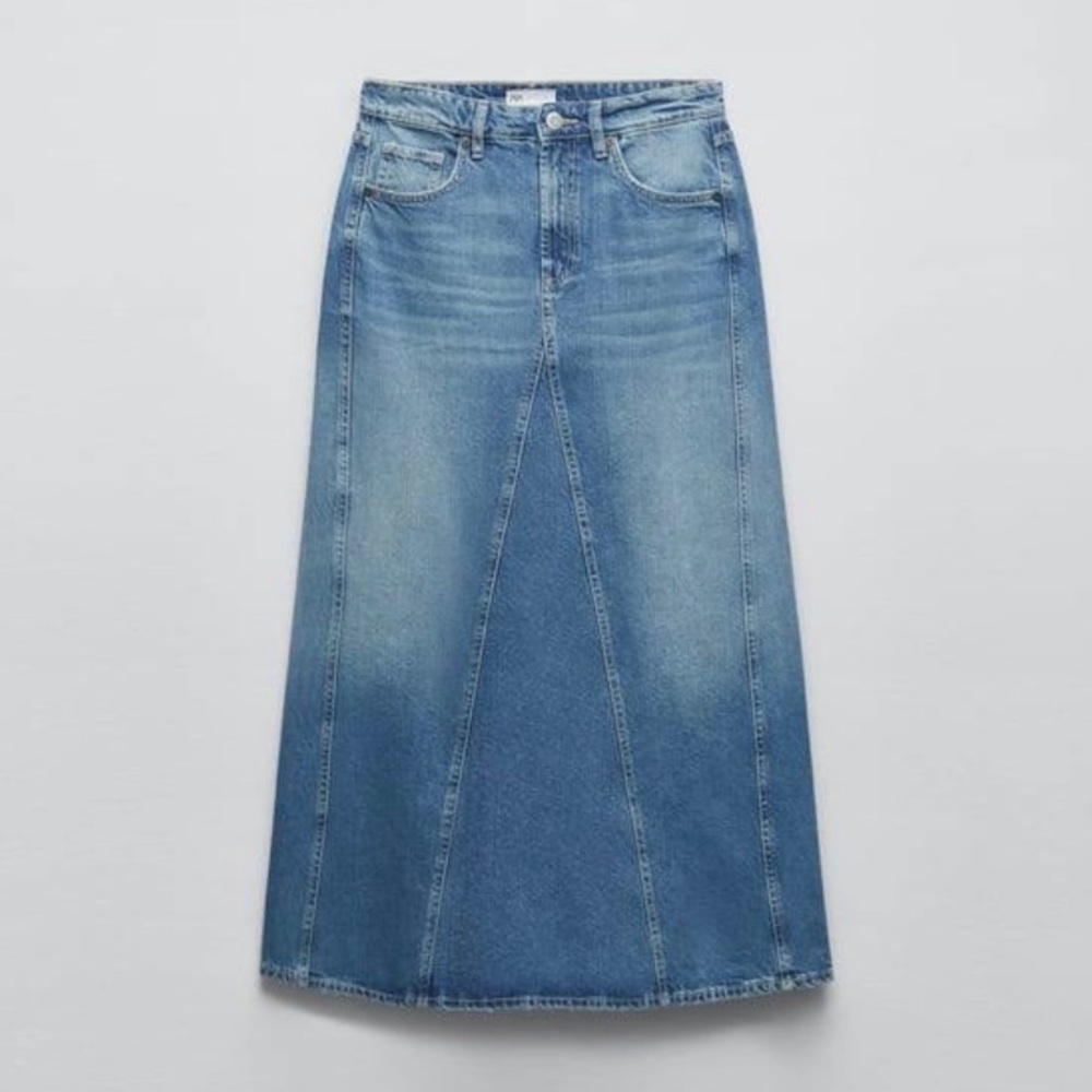 Denim skirt